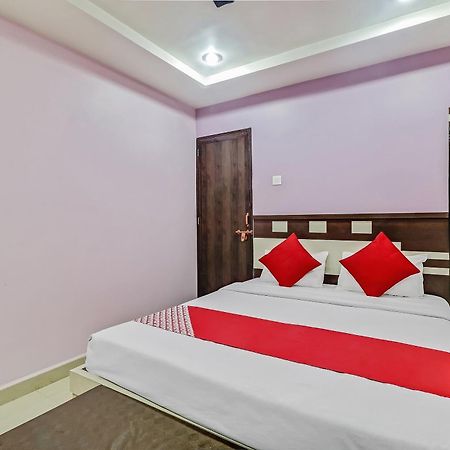 OYO 48685 Hotel Royal Raj Nandgaon Buitenkant foto
